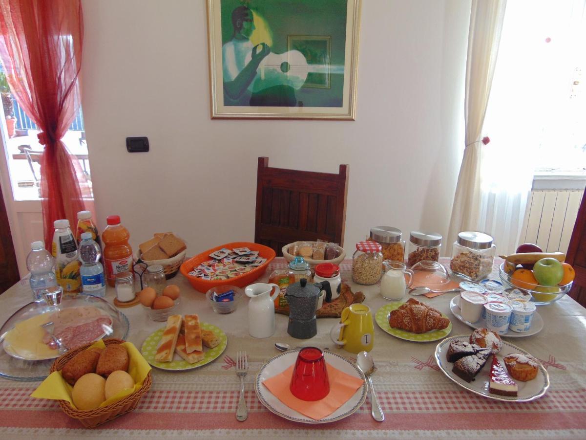 Casa Roberto B&B Σαβόνα Εξωτερικό φωτογραφία